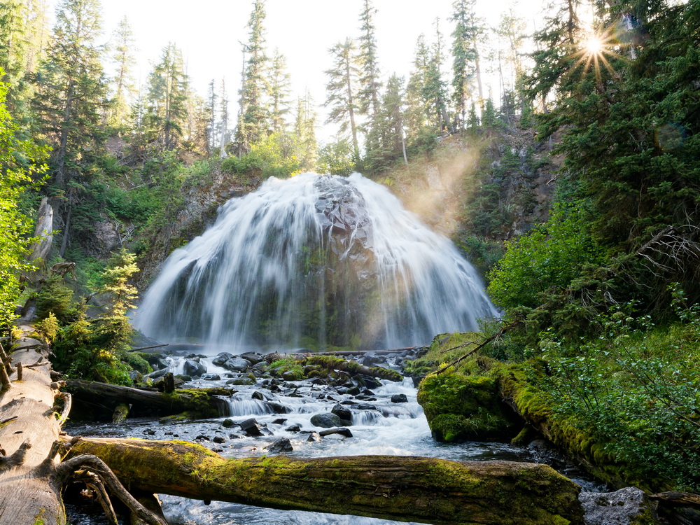 Above: Sunstar as Chush Falls