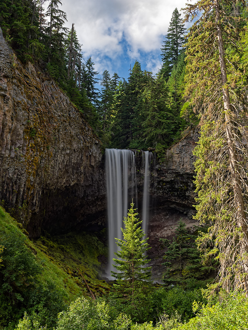 Above: Tamanawas Falls.