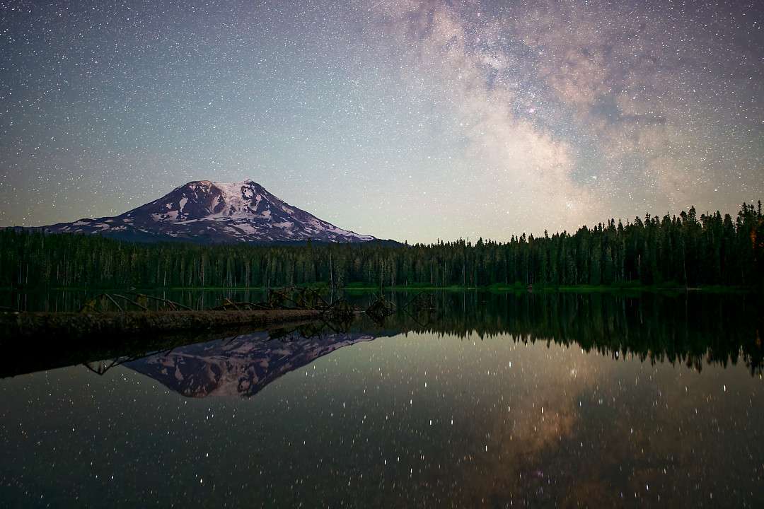 Above: Mount Adams and the Milky Way.