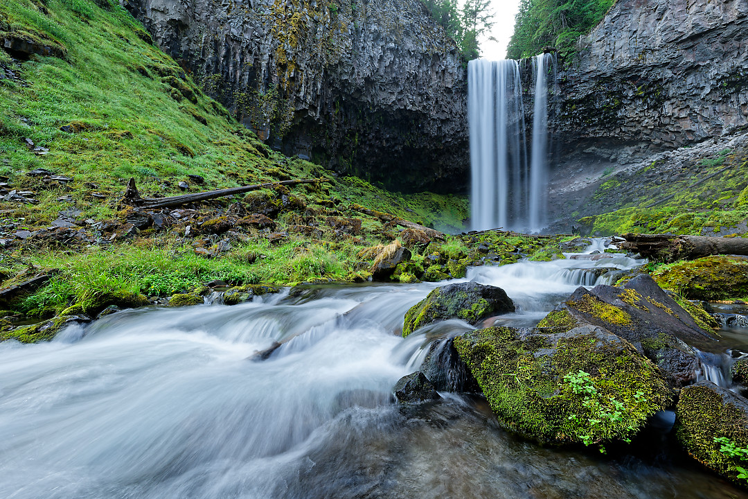Above: Tamanawas Falls.